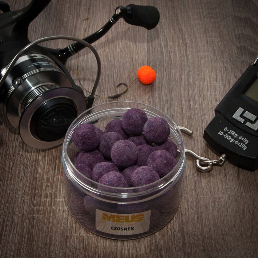 Kulki haczykowe Meus Spectrum 18mm - Czosnek