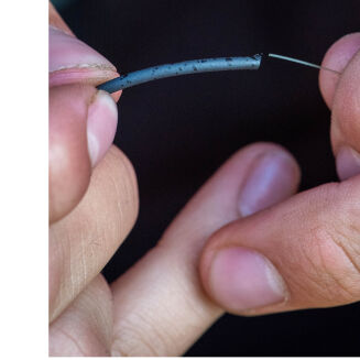 Bezpieczny Klips Z Rurką Antysplątaniową Fox Edges Camo Tubing Leadclip Ready Rigs - 7 - 3