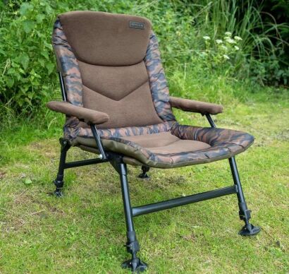 Fotel karpiowy Skills - Camo Carp Arm Chair
