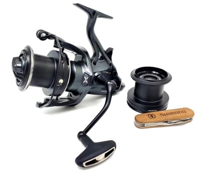 Shimano Kołowrotek Medium Baitrunner CI4+ XTB