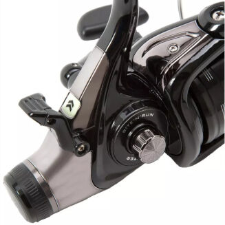 Kołowrotek Daiwa Black Widow BR 4500A - 3