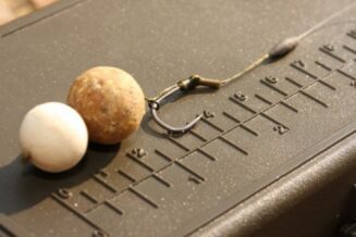 Przypon Korda DF Wide Gape 8 Barbed Soft N-Trap 15lb 6.8kg - 2