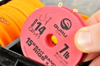 Haczyki Guru z przyponem QM1 Bait Bands 15