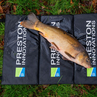 Mata Preston Fold Away Unhooking Mat - 4