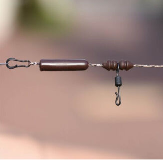 Klips Uniwersalny Under Carp - M - 5