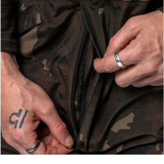 Spodnie/ Ogrodniczki Nash Zero Tolerance Helluva Waterproof Bib and Brace Camo - S - 4