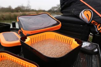 Sitko do pelletu Guru Bait Strainer 3 pint  GBS3