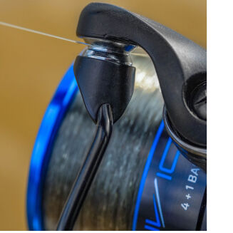 Kołowrotek Preston Invictus 420 Reel - 4